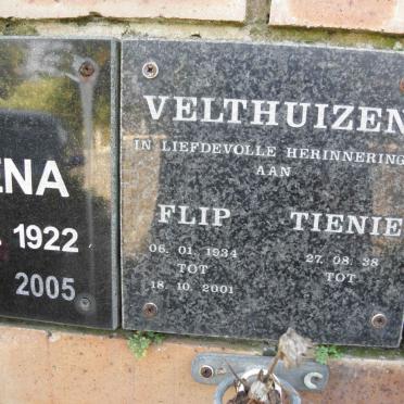 VELTHUIZEN Flip 1934-2001 &amp; Tienie ??38-