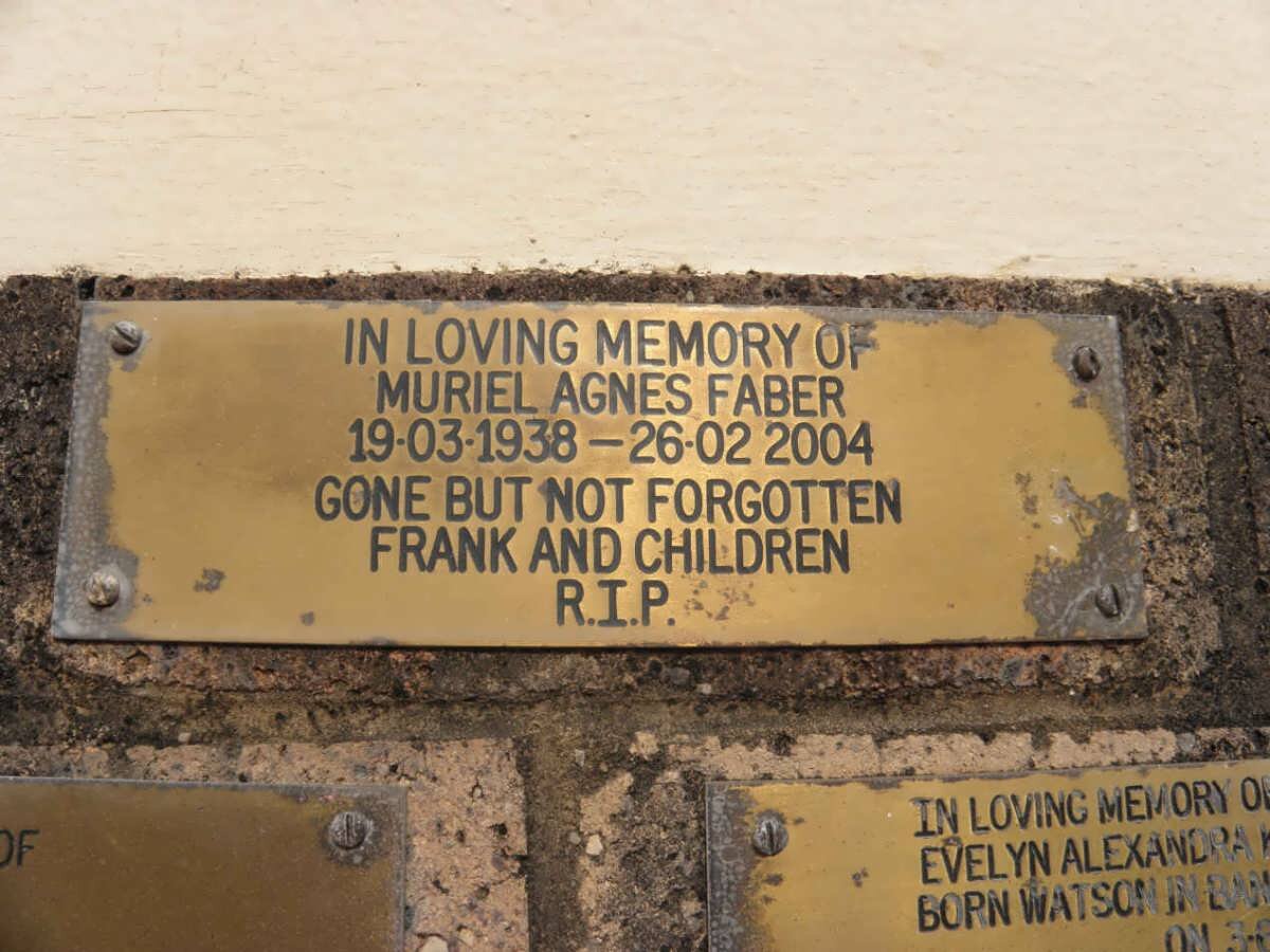 FABER Muriel Agnes 1938-2004