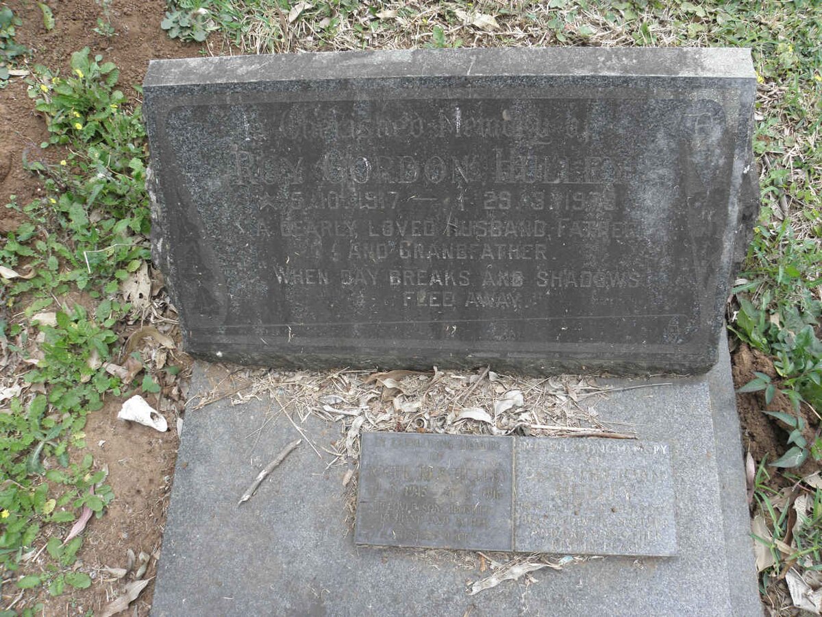 HULLEY Roy Gordon 1917-1979 :: HULLEY Roger Rex 1945-1996 &amp; Dorothy Joan -2007