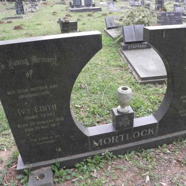 MORTLOCK James 1892-1978 &amp; Ivy Edith VENN 1888-1977