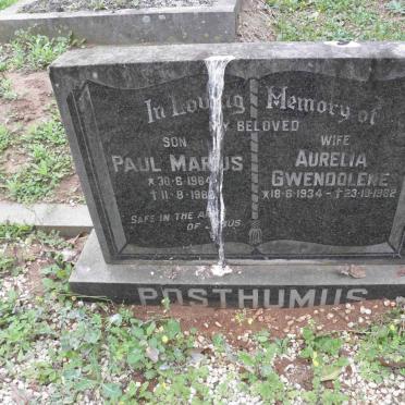 POSTHUMUS Paul Marius 1964-1982 :: POSTHUMUS Aurelia Gwendolene 1934-1982