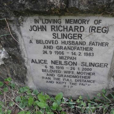 SLINGER John Richard 1906-1983 &amp; Alice Neilson 1910-2000