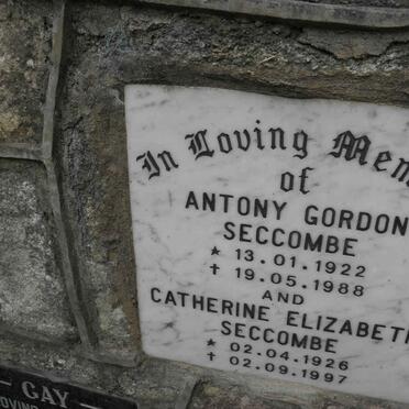 SECCOMBE Antony Gordon 1922-1988 &amp; Catherine Elizabeth 1926-1997