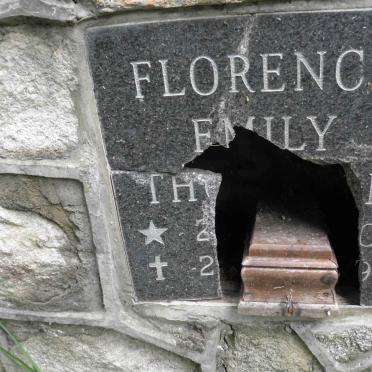 T - Vanne :: Surnames - T