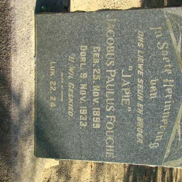 F - Vanne :: Surnames - F