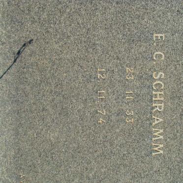 SCHRAMM E.C. 1933-1974