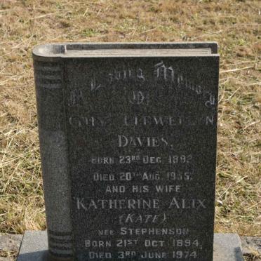 DAVIES Guy Glewellyn 1892-1955 &amp; Katherine Alix STEPHESON 1894-1974