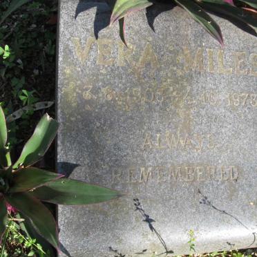 MILES Vera 1903-1973