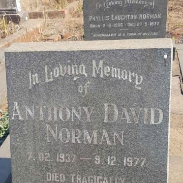 NORMAN Phyllis Laughton 1906-1972 :: NORMAN Anthony David 1937-1977