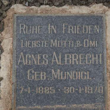 A - Surnames :: Vanne - A