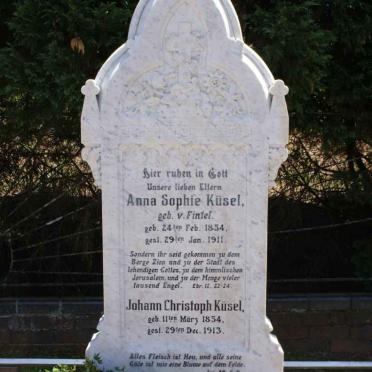 KUSEL Johann Christoph 1854-1913 &amp; Anna Sophie FINTEL 1834-1911