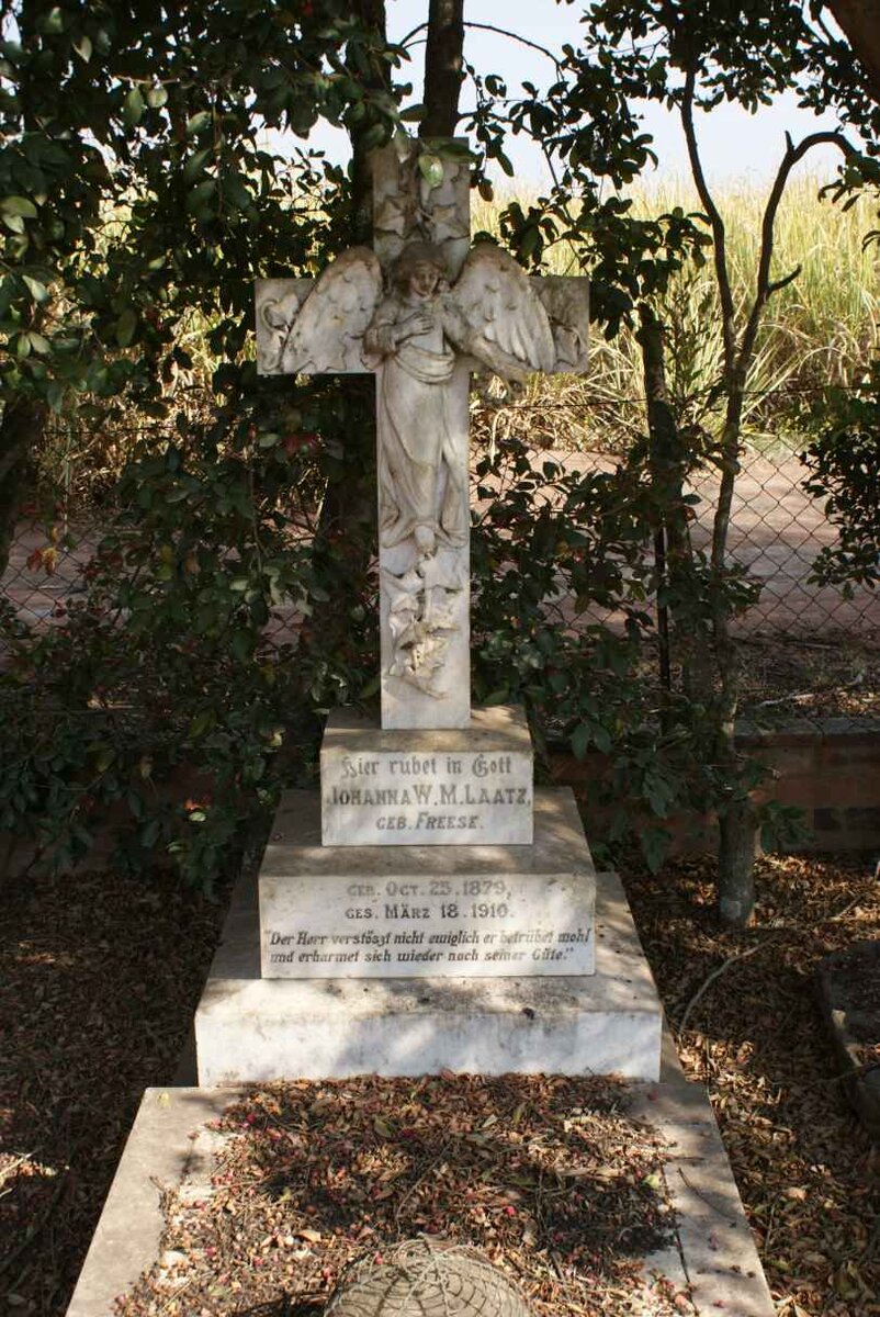 LAATZ Johanna W.M. 18?9-1910