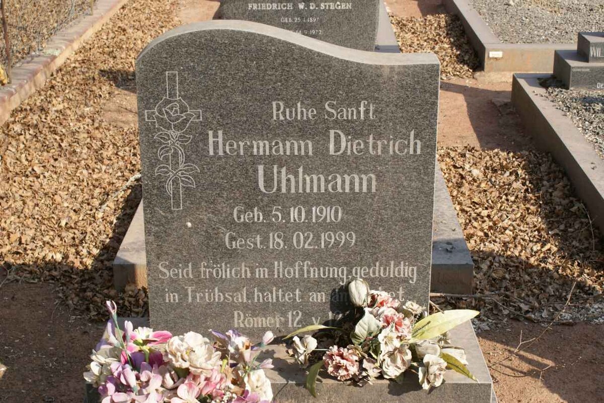 UHLMANN Herman Dietrich 1910-1999