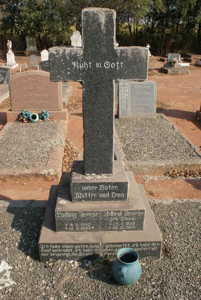 FREESE Ludwig 1897-1955 &amp; Adelheid 1898-19?6