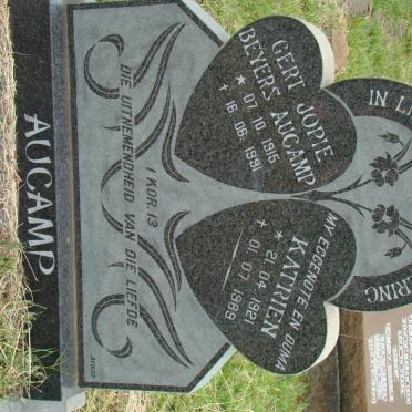 AUCAMP Gert Jopie Beyers 1915-1991 &amp; Katrien 1921-1989