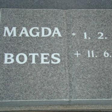 BOTES Magda 1966-1992