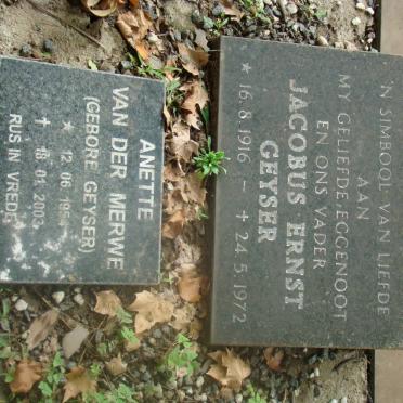 GEYSER Jacobus Ernst 1916-1972 :: VAN DER MERWE Anette nee GEYSER 1954-2003