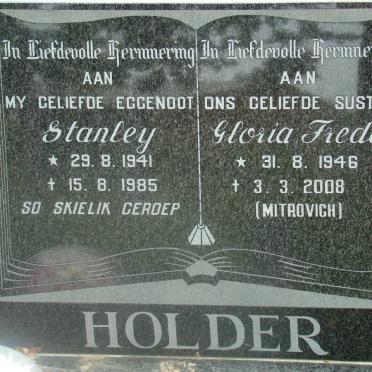HOLDER Stanley 1941-1985 &amp; Gloria Freda MITROVICH 1946-2008