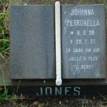 JONES Johanna Petronella 1938-1977