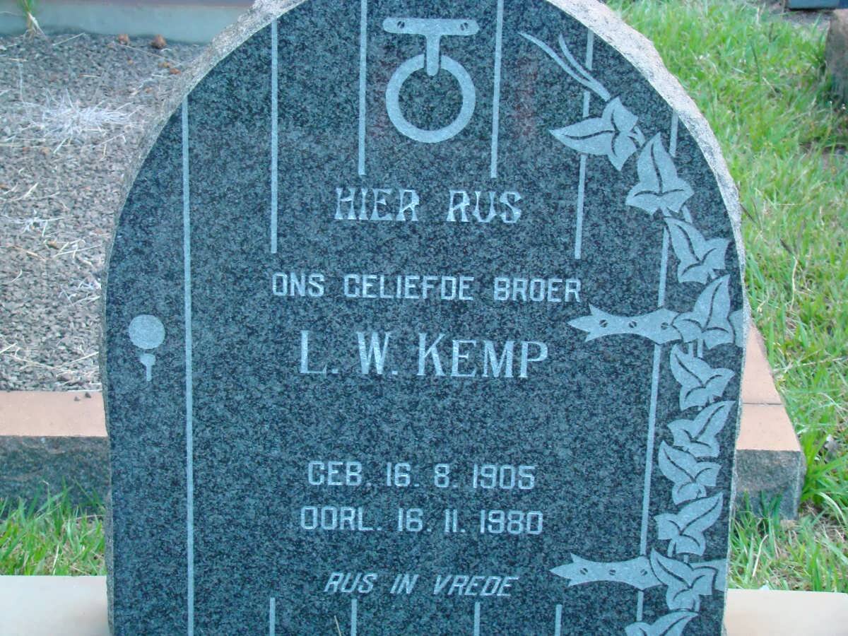 KEMP L.W. 1905-1980
