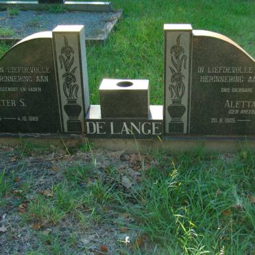 LANGE Pieter S., de 1895-1969 &amp; Aletta J. RHEEDER 1905-