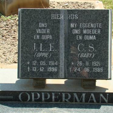 OPPERMAN J.L.E. 1914-1996 &amp; C.S. 1921-1989