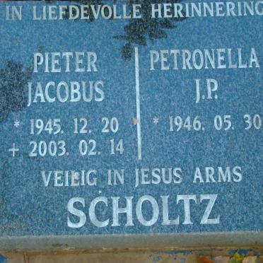 SCHOLTZ Pieter Jacobus 1945-2003 &amp; Petronella J.P. 1946-