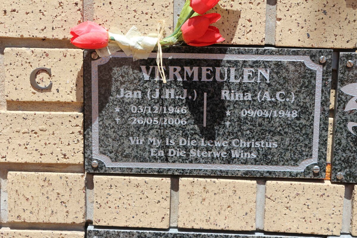 VERMEULEN J.H.J. 1946-2006 &amp; A.C. 1948-