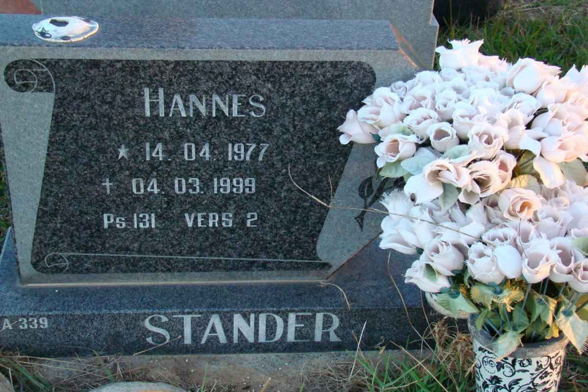 STANDER Hannes 1977-1999