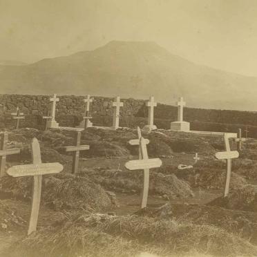 6. Graves of soldiers who died in 1881 Amajuba