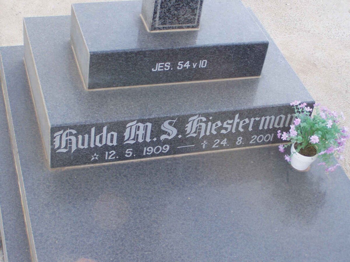 HIESTERMANN Hulda M.S. 1909-2001