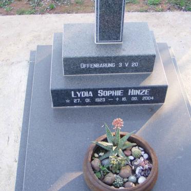 HINZE Lydia Sophie 1923-2004