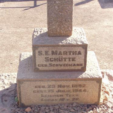SCHUTTE S.E. Martha nee SCHWEGMANN 18?2-1944