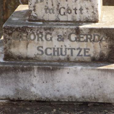 SCHÜTZE Georg &amp; Gerda