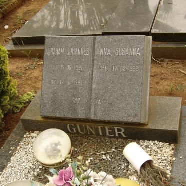 GUNTER Abraham Johannes 1921-1986 &amp; Anna Susanna 1922-