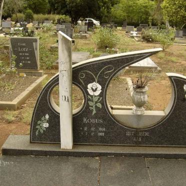 LOUW Kobus 1956-1989