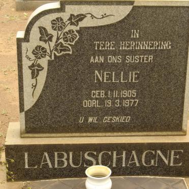 L - Vanne :: Surnames - L