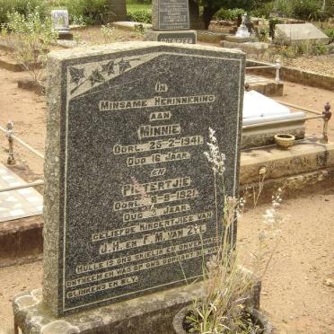 ZYL Minnie, van -1941 :: VAN ZYL Pietertjie -1921