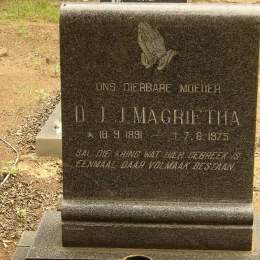 ? D.J.J. Magrietha 1891-1975