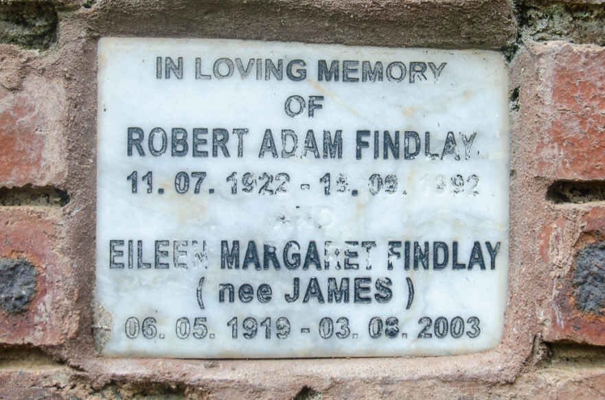 FINDLAY Robert Adam 1922-1992 &amp; Eileen Margaret JAMES 1919-2003