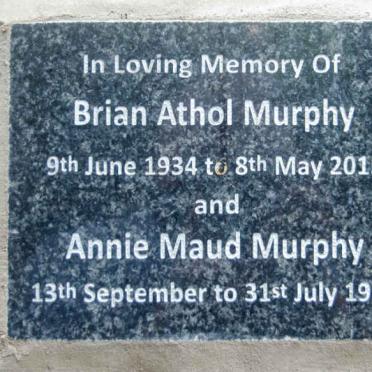 MURPHY Brian Athol 1934-2015 :: MURPHY Annie Maud 1999-1999