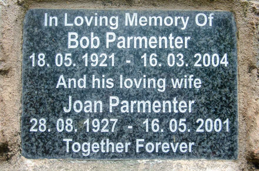 PARMENTER Bob 1921-2004 &amp; Joan 1927-2001