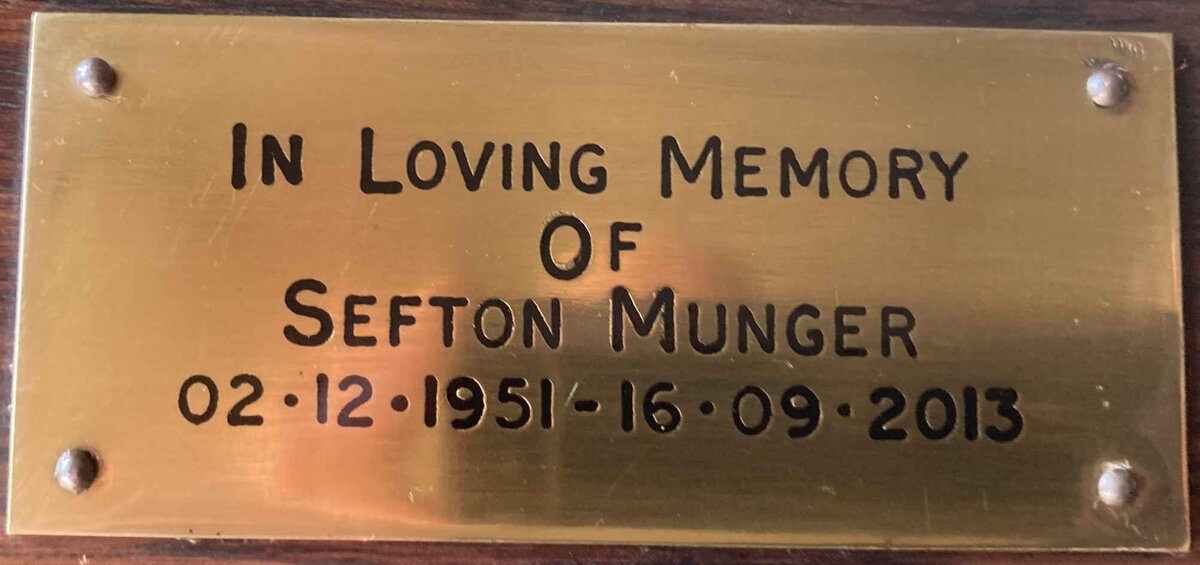 MUNGER Sefton 1951-2013