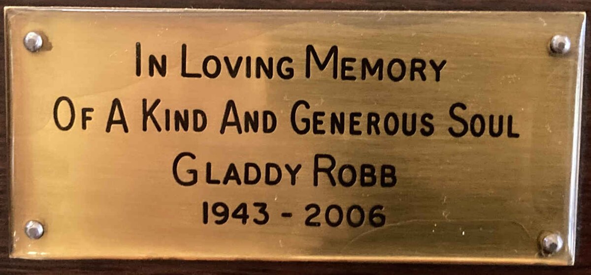 ROSS Gladdy 1943-2006