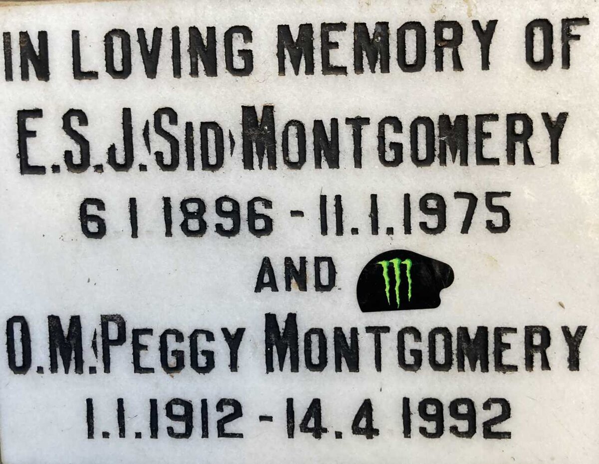 MONTGOMERY E.S.J. 1896-1975 & O.M. 1912-1992