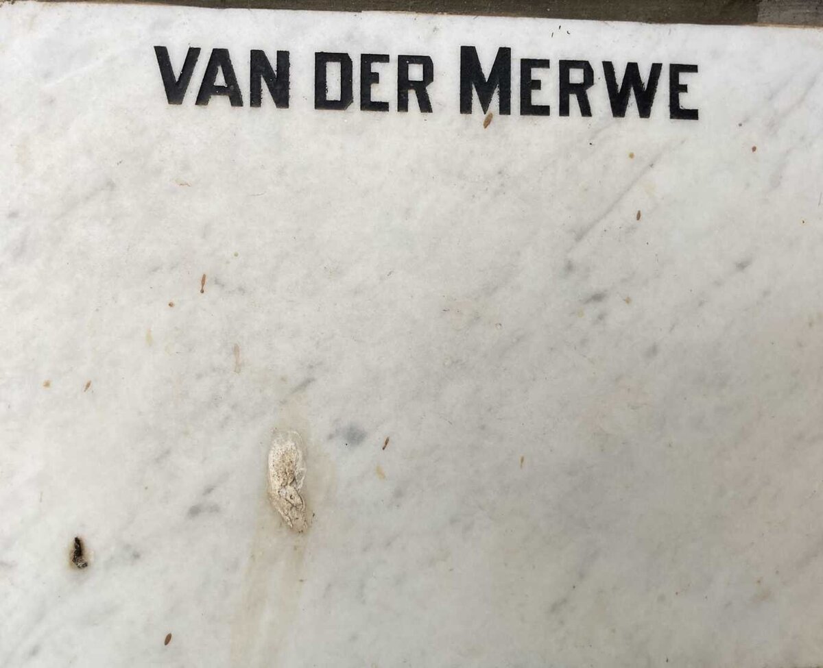 MERWE, VAN DER