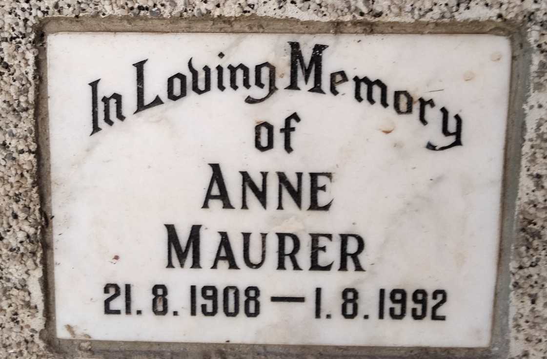 MAURER Anne 1908-1992