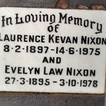 NIXON Laurence Kevan 1897-1975 & Evelyn Law 1895-1978