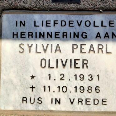 OLIVIER Sylvia Pearl 1931-1986