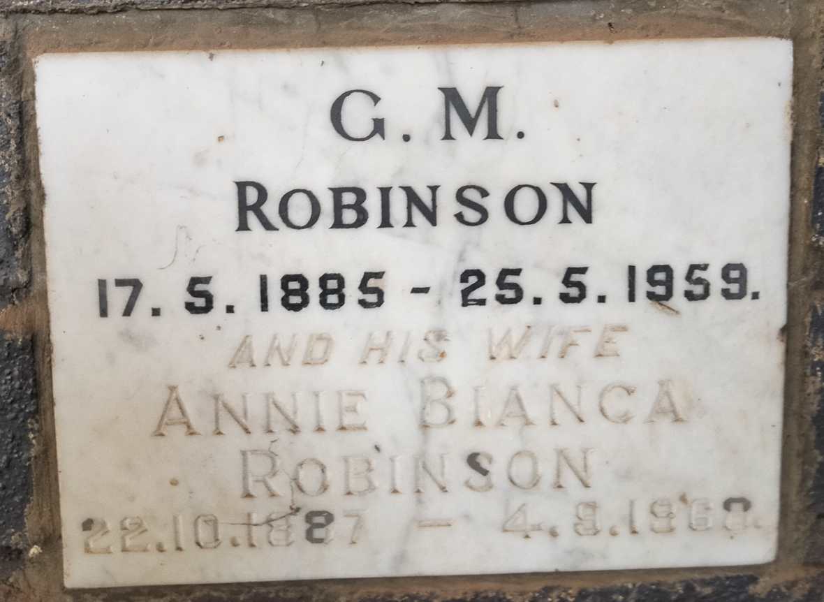 ROBINSON G.M. 1885-1959 & Annie Bianca 1887-1968